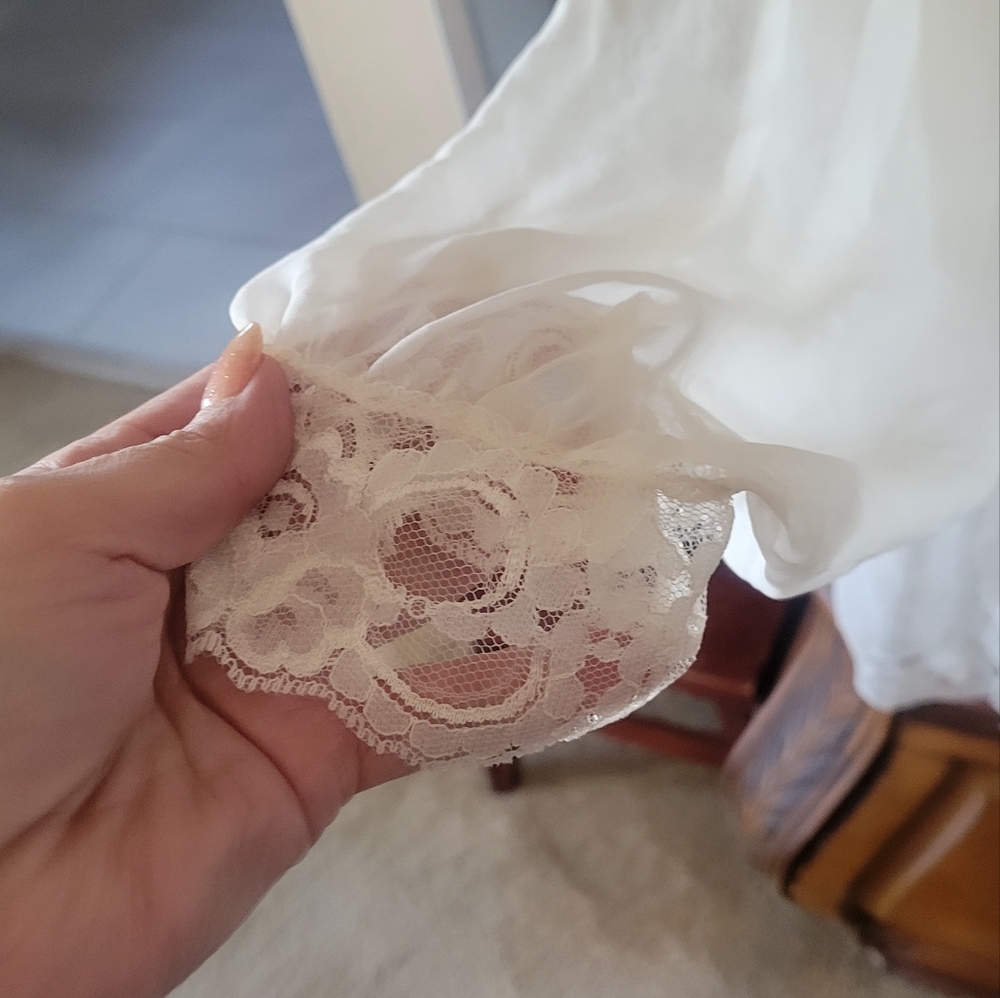 Vintage Frederick's of Hollywood lace sheer white robe negligee cover - Picture 13 of 13